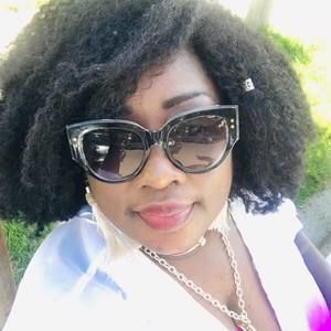 Meet your Posher, Ewuraesi